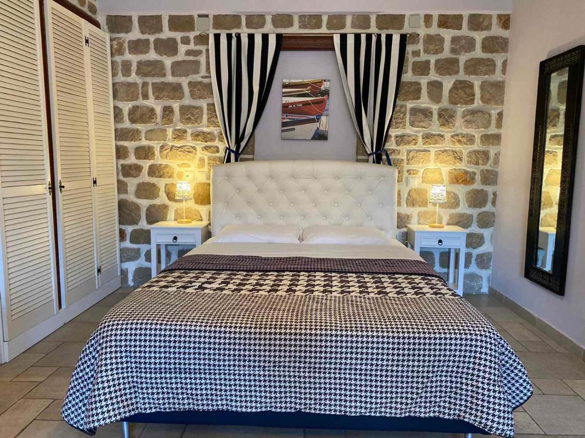 Myral Guesthouse Nafplio Bagian luar foto
