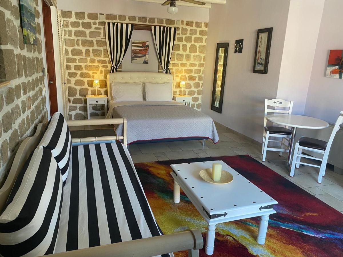 Myral Guesthouse Nafplio Bagian luar foto